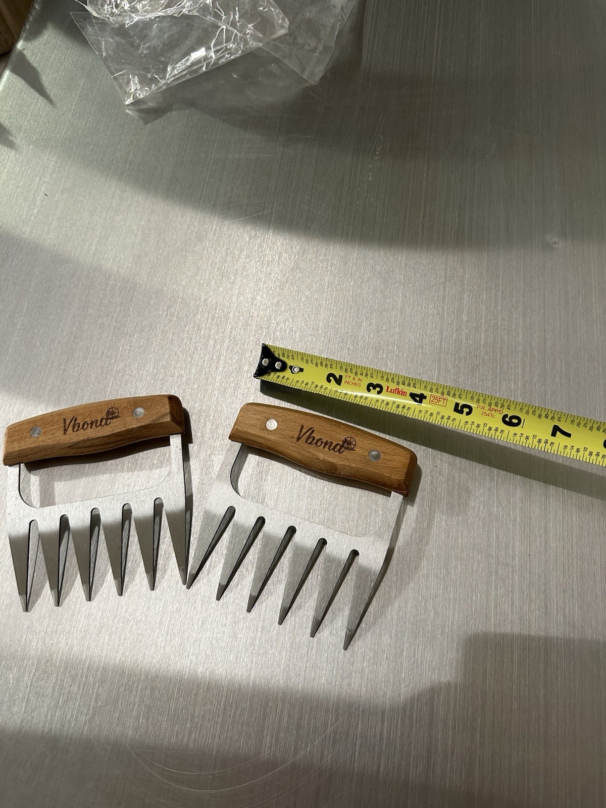 Stainless Meat Claws for Shredding Pulled Pork and BBQ Chicken, Wooden Handle