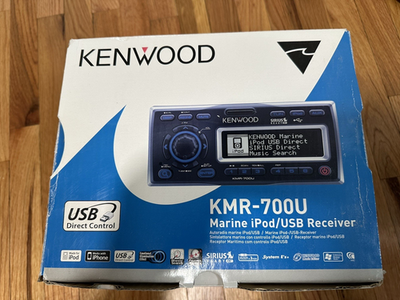 Kenwood KMR-700U AM/FM Marine USB AUX iPod Stereo **READ 