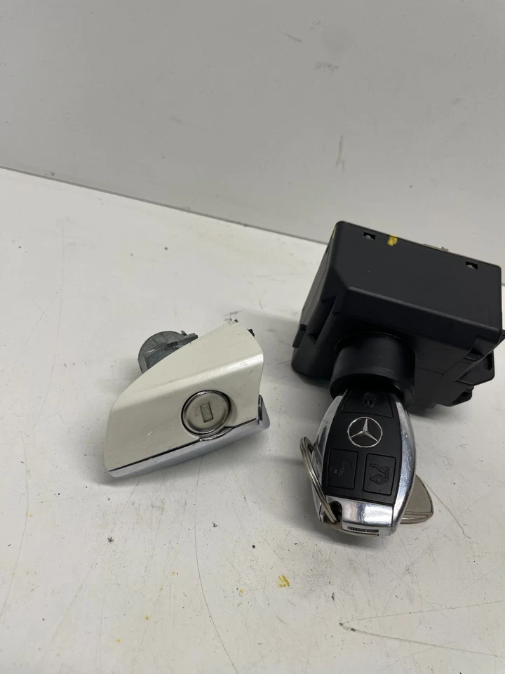 Módulo interruptor de encendido 12-16 Mercedes X166 GL450 ML550 ML450 con llave OEM Foto 2 de 4