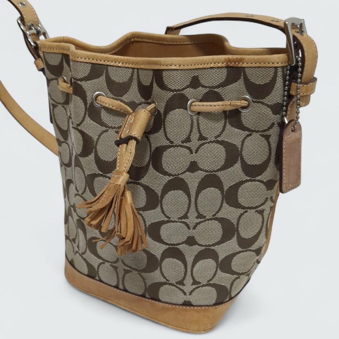 Coach Signature Canvas Shoulder Bag in Beige Authentic G06192785