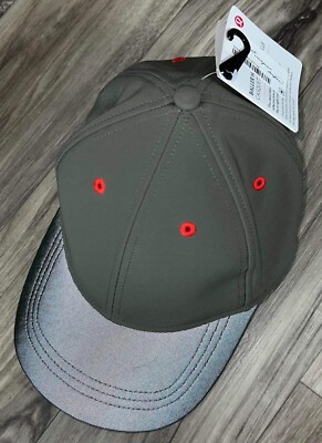 Lululemon Baller Hat O/S Reflective Fatigue Green / Heathered Gator Green Lululemon Baller Hat O/S Reflective Fatigue Green  main image 4
