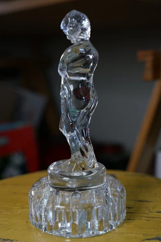 Vintage Cambridge Glass Bashful Charlotte Draped Lady Flower Frog