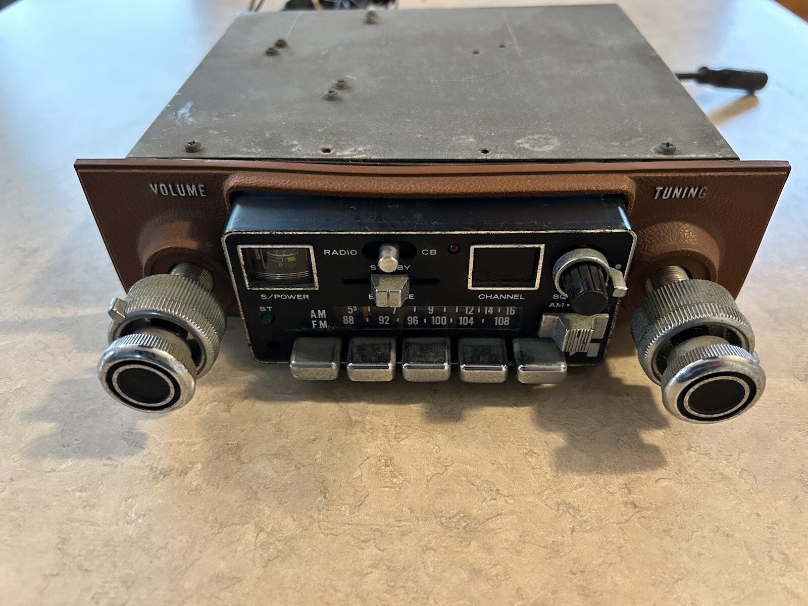 AMC JEEP AM FM CB Radio American Motors Cherokee Wagoneer original