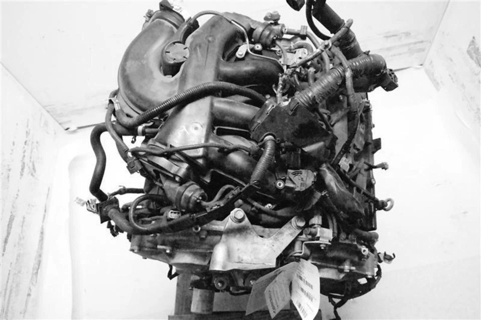 Conjunto completo de motor usado se adapta a: Nissan Pathfinder 2014 3,5 L VIN A 4º dígito Foto 2 de 4