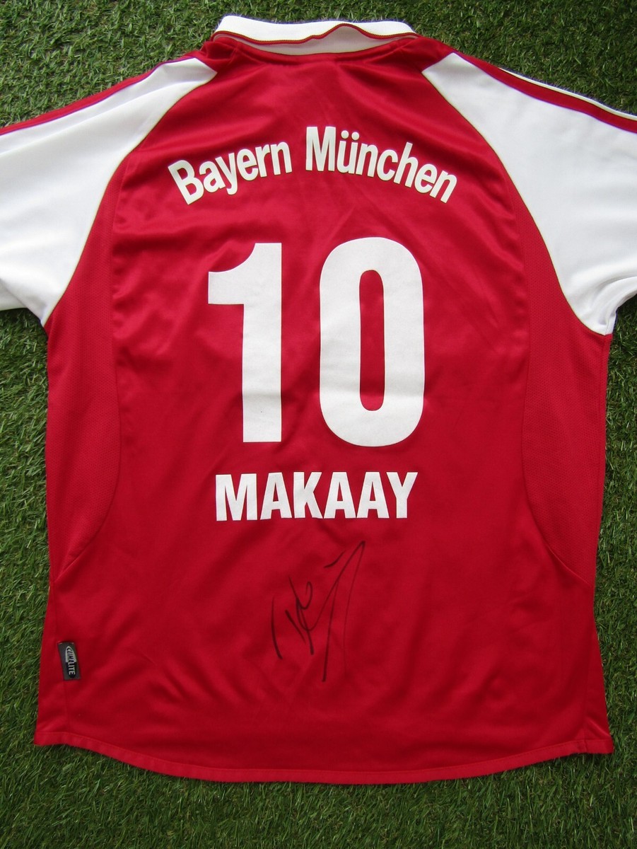 Roy Makaay #10 Signed Name & Number Bayern Munich Football Shirt