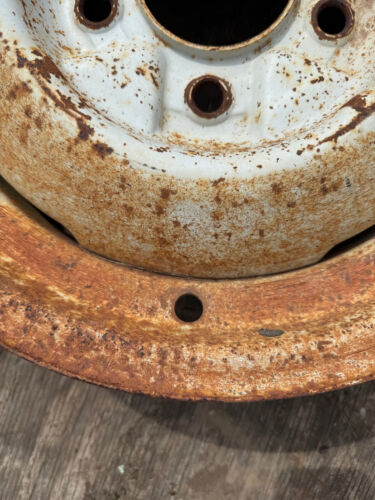Ford 16" WHEEL Original 16x4.5 Steel Rim 5 1/2 BOLT HOT ROD RAT PICKUP 1940's - Picture 3 of 6