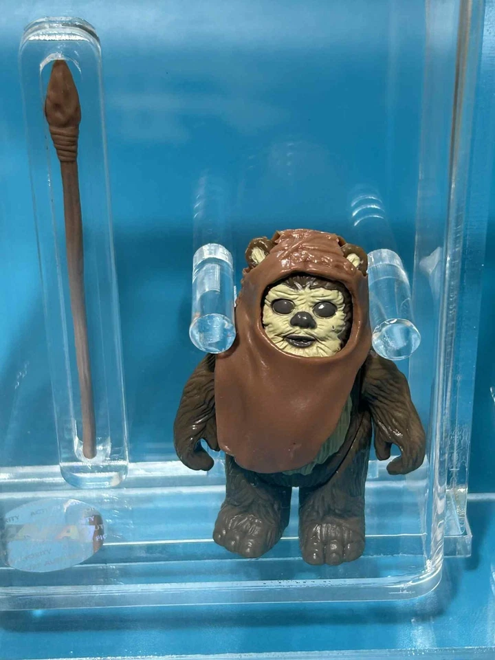 Винтажная фигурка Wicket W Warrick Ewok Star Wars POTF Kenner 1984 AFA ОЦЕНКА 85 - Изображение 2 из 4