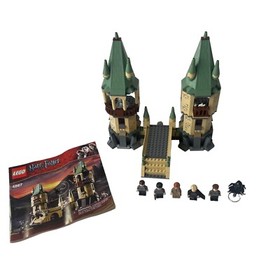 Lego Harry Potter Set Hogwarts 100% Complete 4867 2011 Retired Building Toy