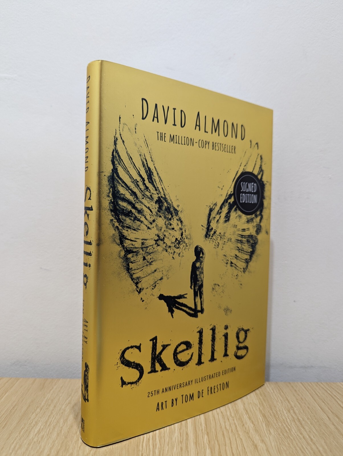 SIGNED Skellig David Almond 25th Anniversary Illustrated Edition Hardback Book