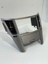 Mittelkonsole Subaru Legacy 2011
