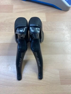 Shimano ST-R7000 105 double mechanical 11-speed STI levers, pair, black - NEW - Image 1 of 4