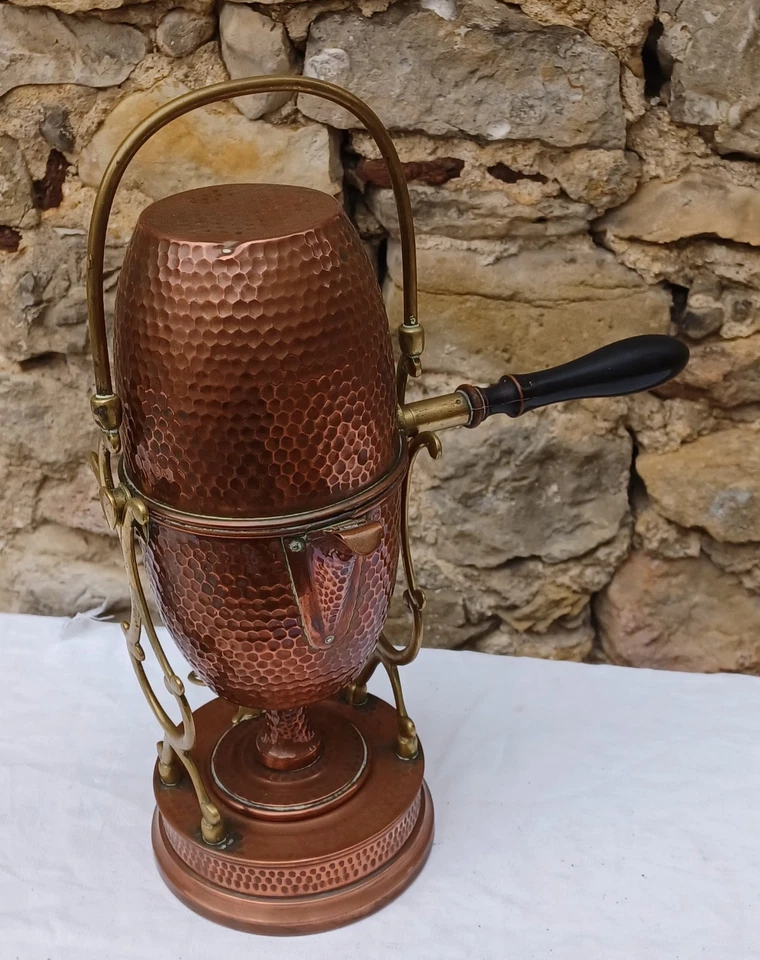 Cafetière france paris  vintage en cuivre martelé  déco samovar ancien - Photo 4/4