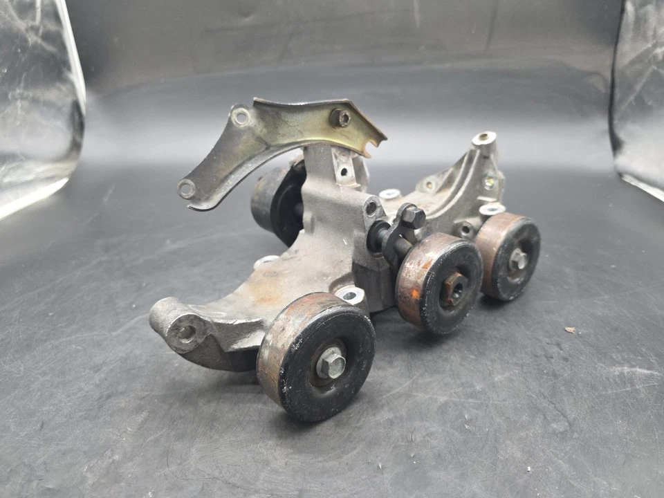 PORSCHE 911 996 GT3 TURBO 2001-05 BELT TENSIONER BRACKET 996 115 1120 R LP524 - Image 2 of 4