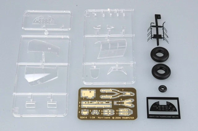 Trumpeter 02416 HURRICANE MK.II C/TROP 1:24 Kit di modellismo - Immagine 4 di 4