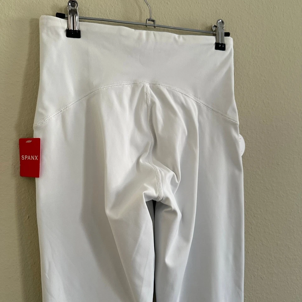 Leggings Spanx blancos tiro alto para mujer medianos nuevos con etiquetas blancos vivos máxima opacidad Foto 4 de 4