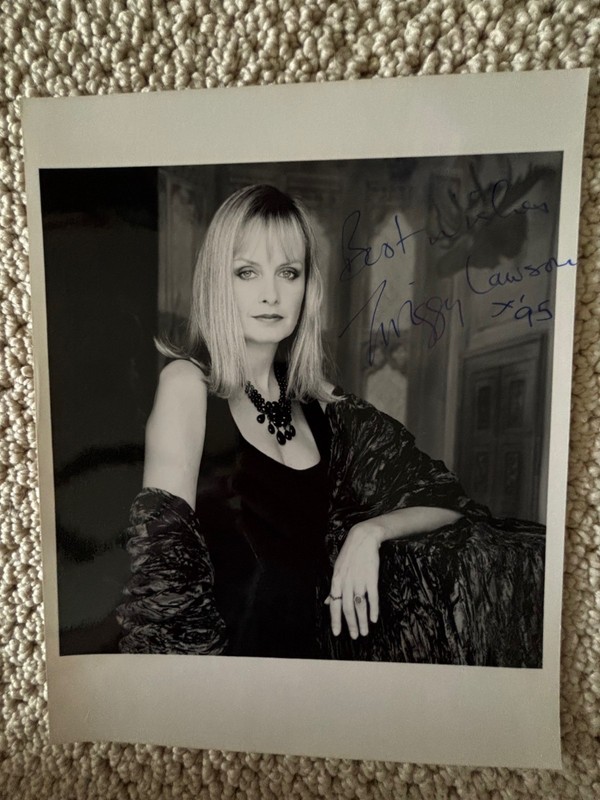 “Twiggy” Lawson (Original English 1960's Super Model) Signed 8” x 10” B/W photo