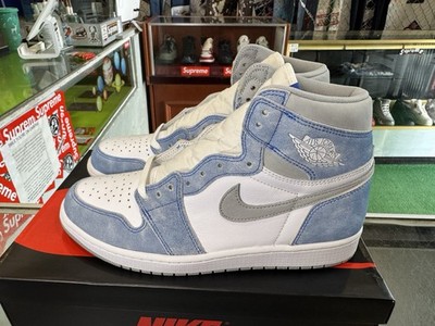 Air Jordan 1 Retro High OG Hyper Royal 555088-402 NEW Size 11