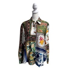Camisa FARM Rio x Yawanaw Tropical Mixta Bufandas Tropical Abotonada Pequeña