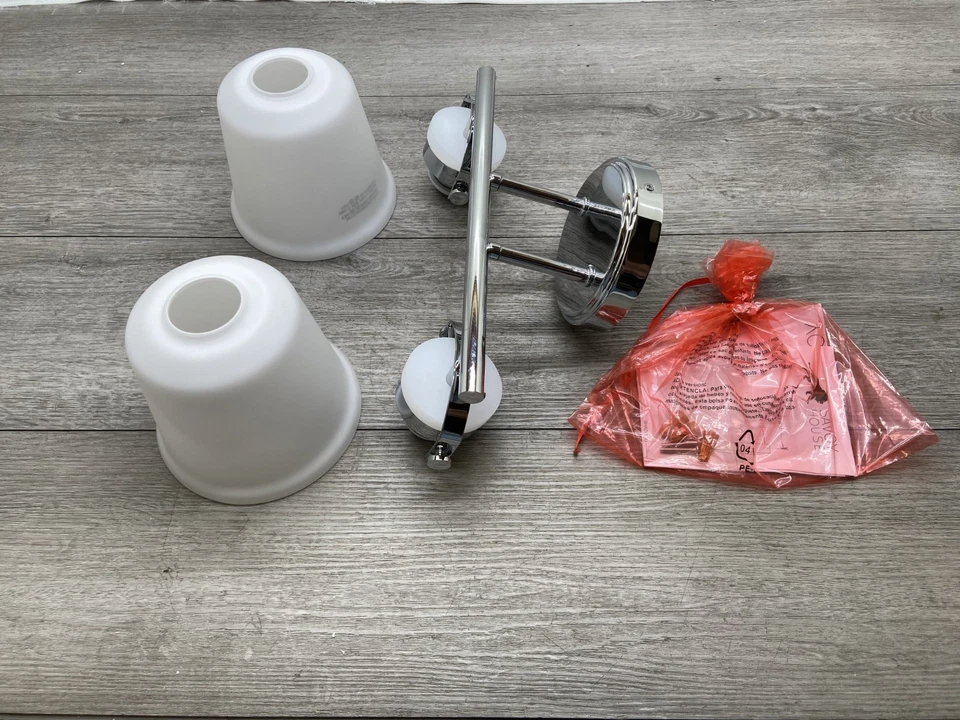 Savoy House 8-1627-2-11 Kaden 2 luces 16" de ancho tocador de baño luz Foto 2 de 4