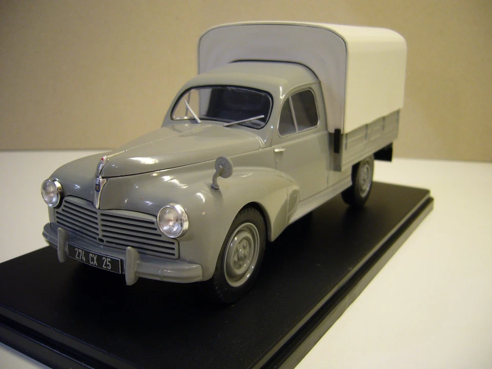 Peugeot 203 pick up 1956 Hachette 1/24 - Photo 3/4