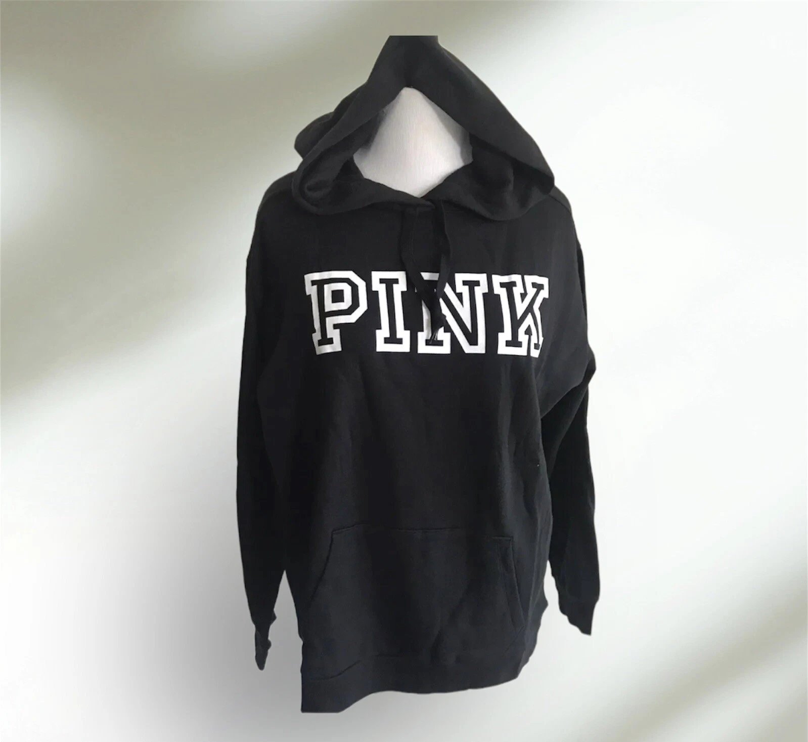 UNDERCOVER MAGLIONE Victoria’s Secret ROSA CAMPUS con cappuccio maglione logo nero oversize piccolo