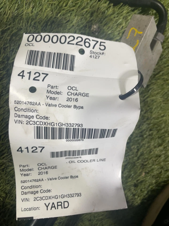 ✅ Línea de enfriador de aceite Dodge Charger 2016 N.º de parte: 52014762aa derivación de enfriador de válvula OEM Foto 4 de 4