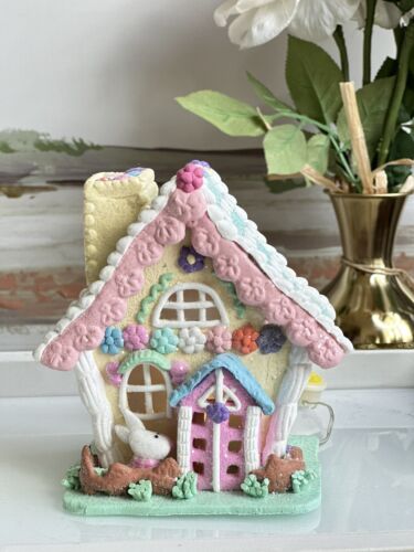 PASQUALE CONIGLIO GELATINA PAN DI ZENZERO biscotto COTTAGE HOUSE pasta argilla illuminata 5,5"" - Foto 3 di 9