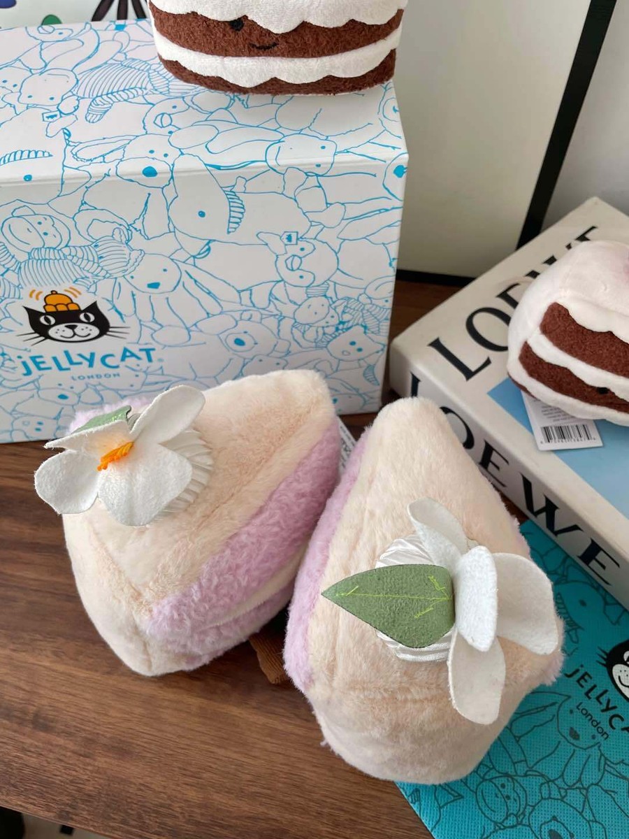 Jellycat Shanghai Amuseables Yulan Taro Cake Shanghai