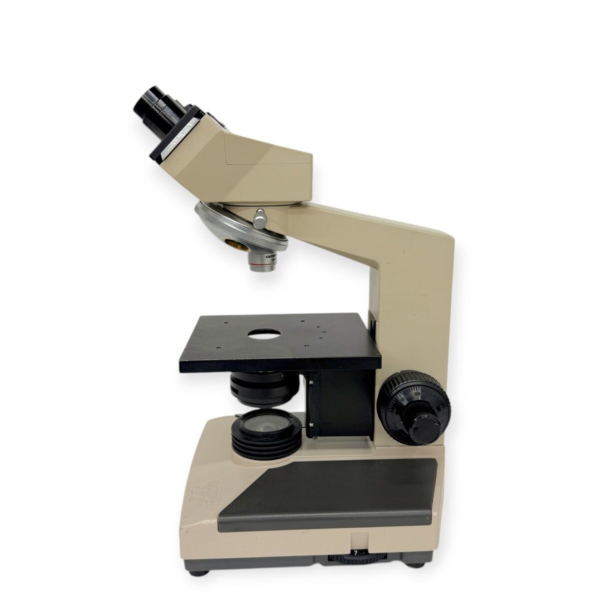 Olympus CHT CH-2 Binocular Microscope 826545 with E A4x Olympus CHT CH-2 Binocular Microscope 826545 with E A4x
