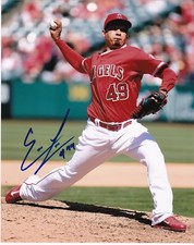 ERNESTO FRIERI  LOS ANGELES ANGELS   ACTION SIGNED 8x10