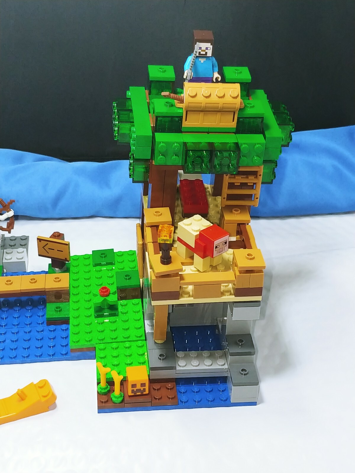 lego minecraft the skeleton attack set 21146