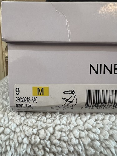 NWT Nine West Women's Novalie Black Suede Shoes, size 9M - Picture 3 of 10