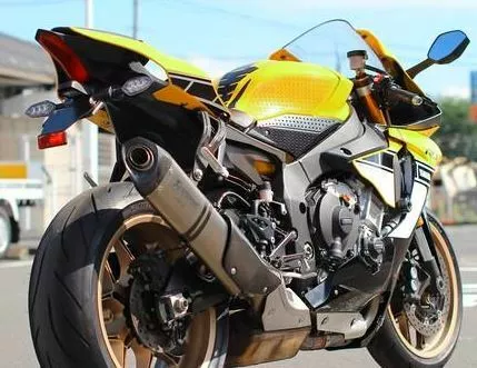 Yamaha yzf 2024 r1 2017