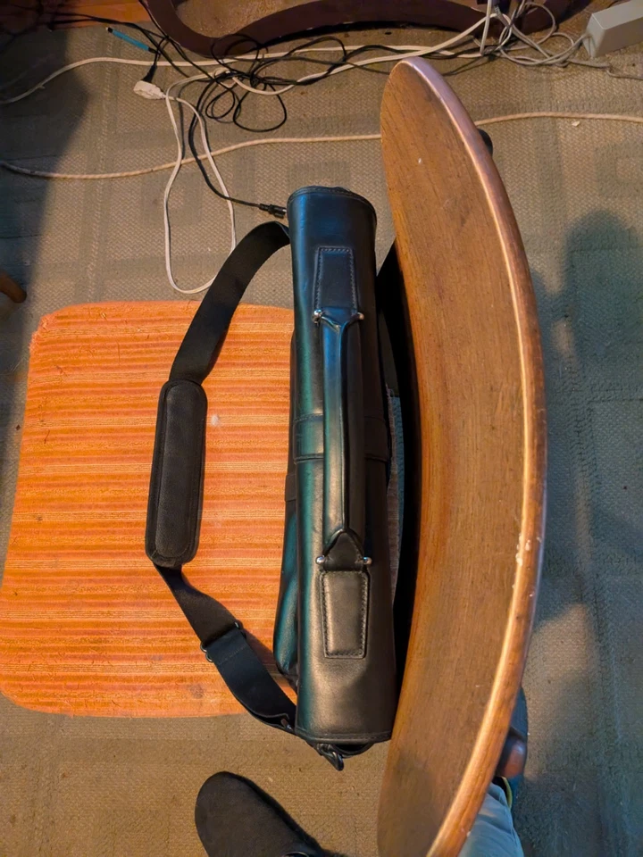 Maletín de cuero negro Coach para hombre - Correa de repuesto Foto 2 de 4