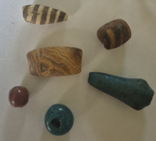 Lot of 6 Ancient Egyptian & Near Eastern Beads - Faience, Banded Agate,Carnelian