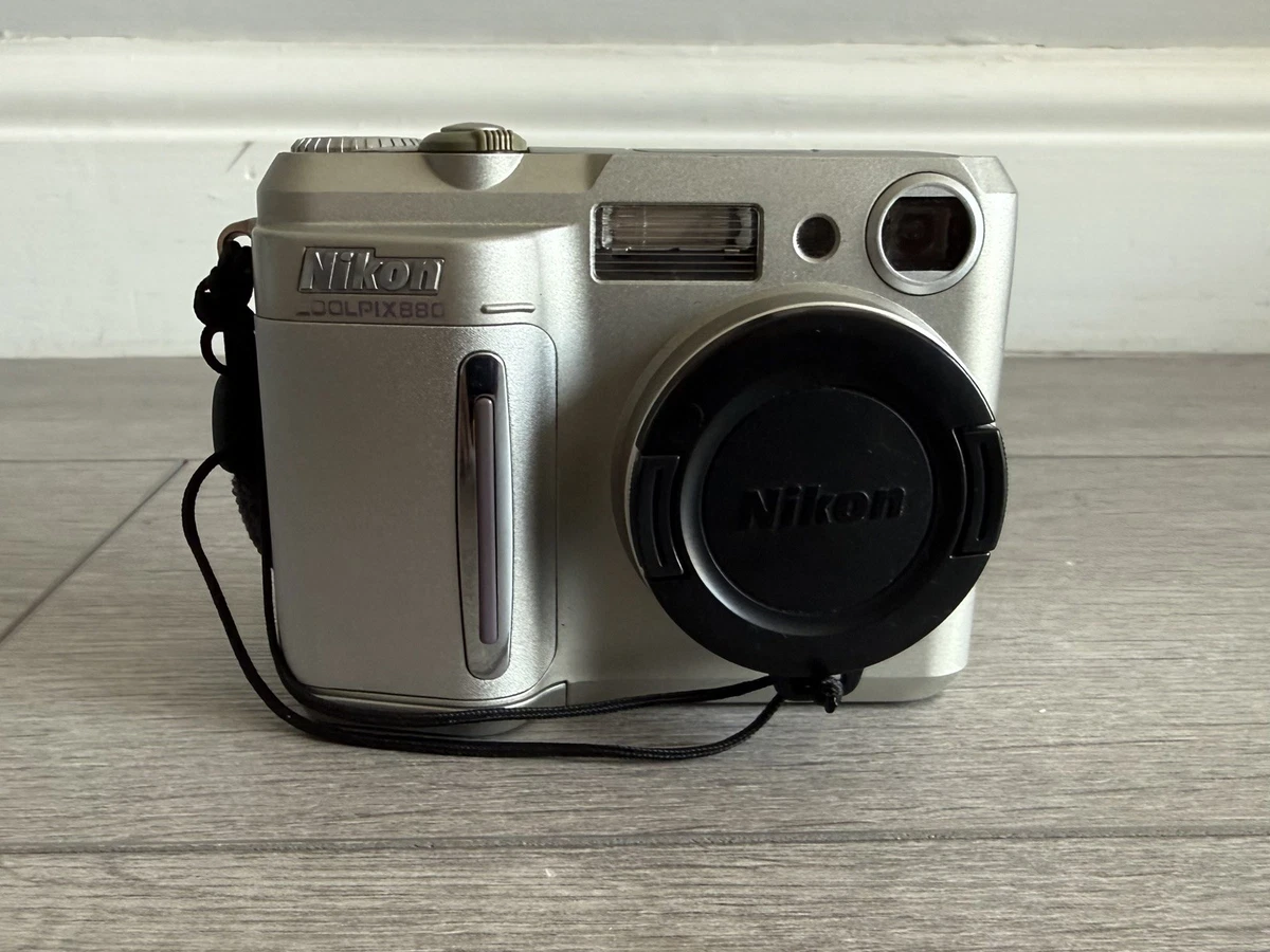 Nikon COOLPIX 880 Digital Cameras for Sale | Shop New & Used