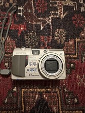 Olympus Camedia C-7000 Zoom 7.1MP Digital Camera - No charger