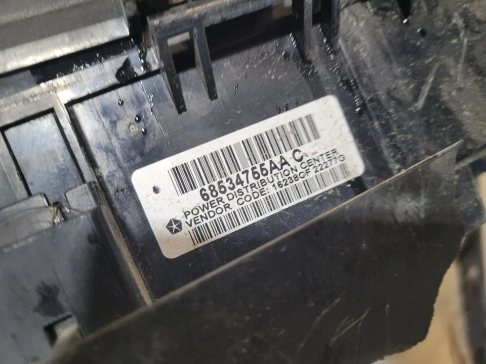 Chassis ECM Multifunction Fits 19-22 DODGE 3500 PICKUP 2052403 - Image 3 of 3