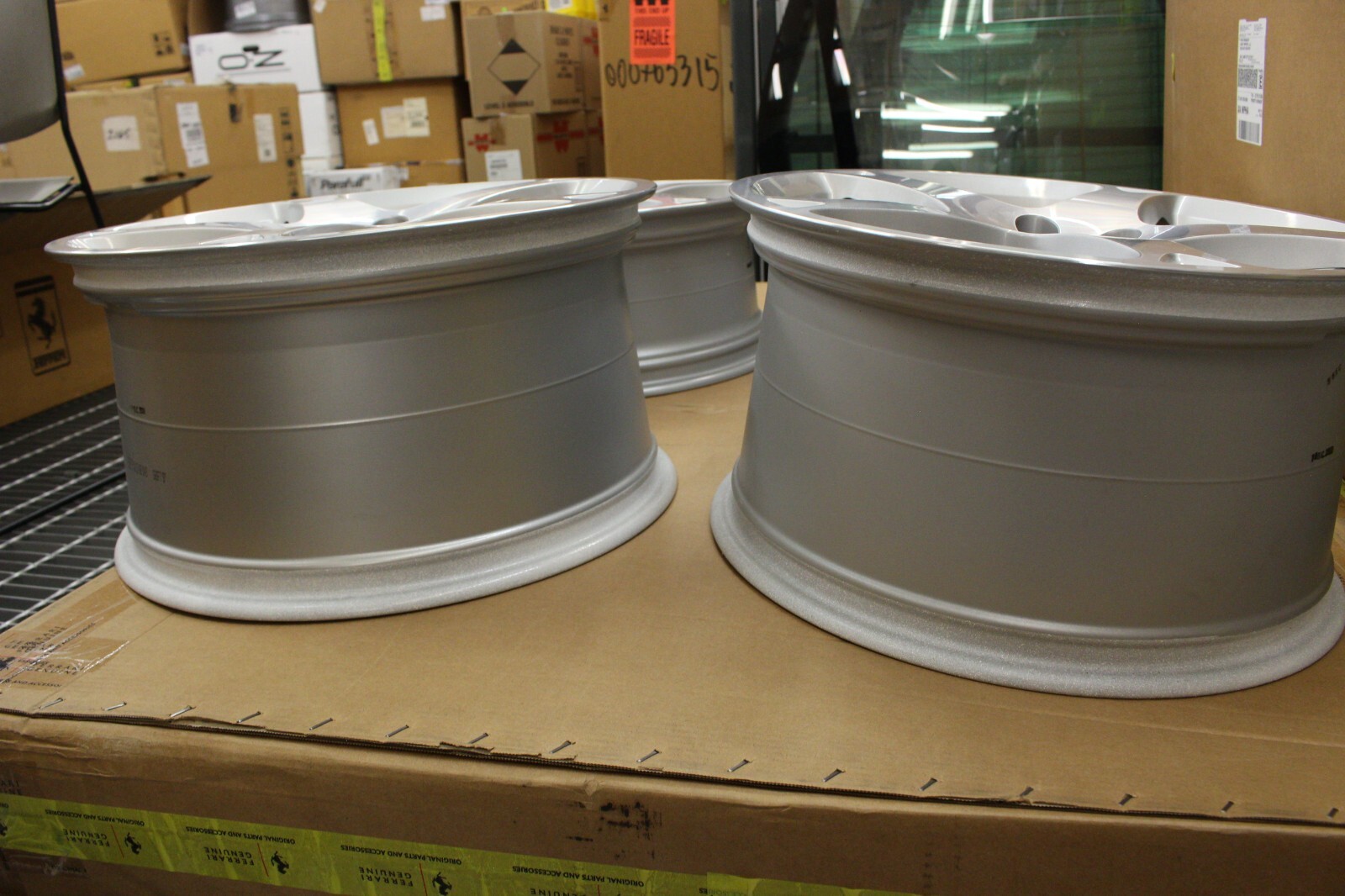 Ferrari OEM Speedline 19x8J/10J 5x114.3 44/52.5 California wheel set new in box