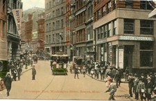 POSTED Div/B 1910 POSTCARD NEWSPAPER ROW WASHINGTON STREET BOSTON MASSACHUSETTS 