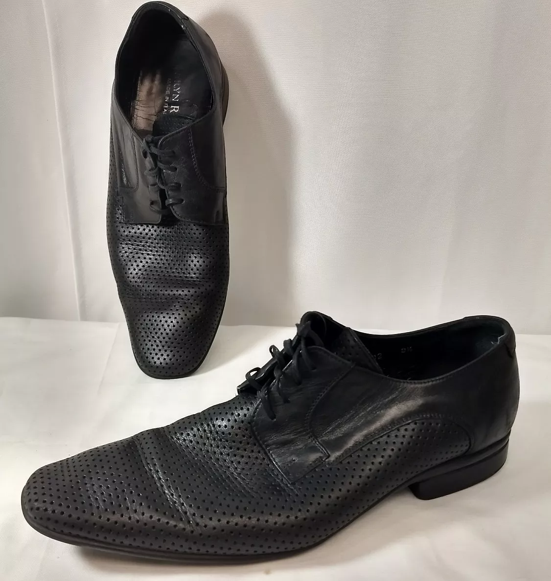 Taryn rose mens best sale shoes