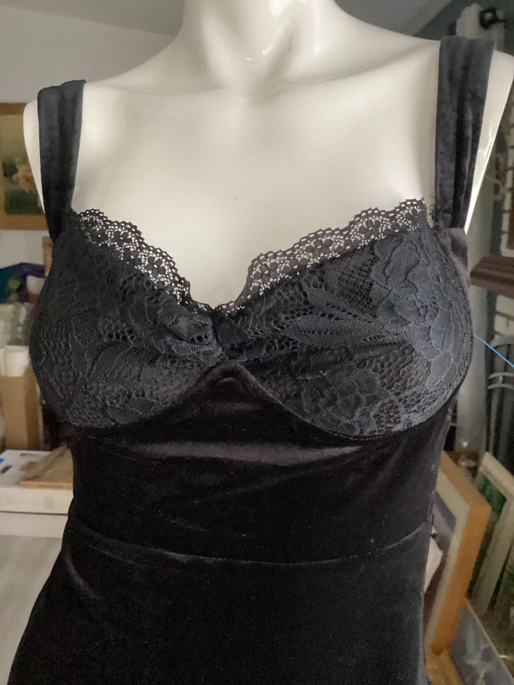 Sexy Vestido Negro De Colección Años 90 Sin Mangas Elastizado Terciopelo Encaje Ranura Alta S/M Foto 4 de 4