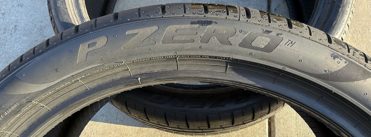 Set of TWO BRAND NEW 275/35R23 Pirelli P Zero PZ4 Sport Tires