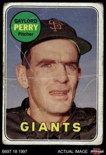 1969 Topps #485 Gaylord Perry Yellow Name Giants HOF COMMON VARIATION AUTHENTIC