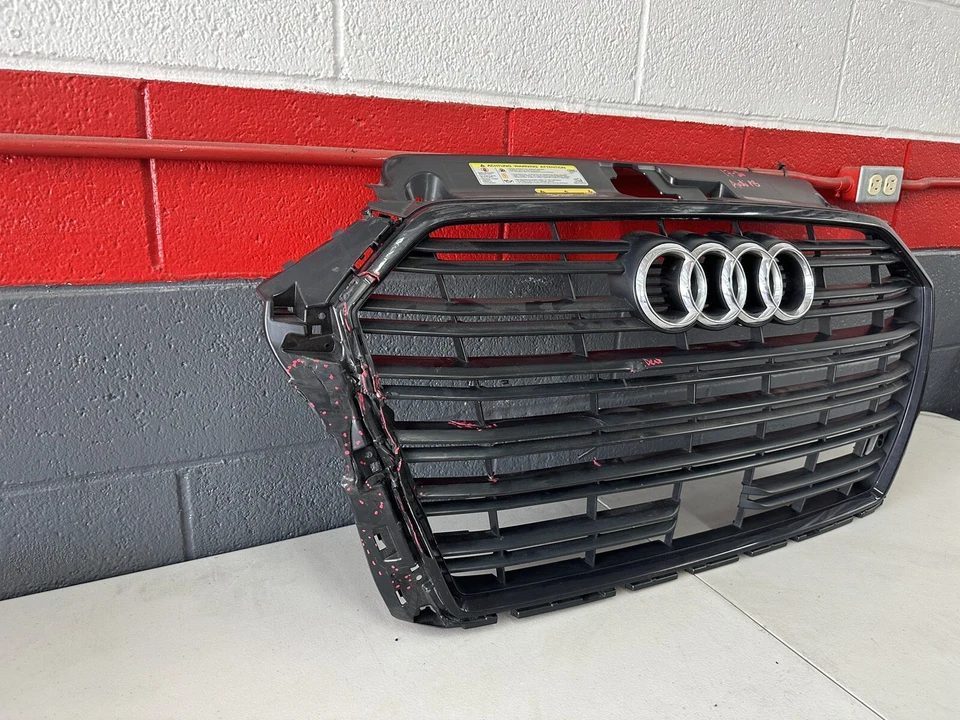 Audi A3 Quattro S-Line 2017 2018 2019 2020 parrilla OEM Foto 2 de 4