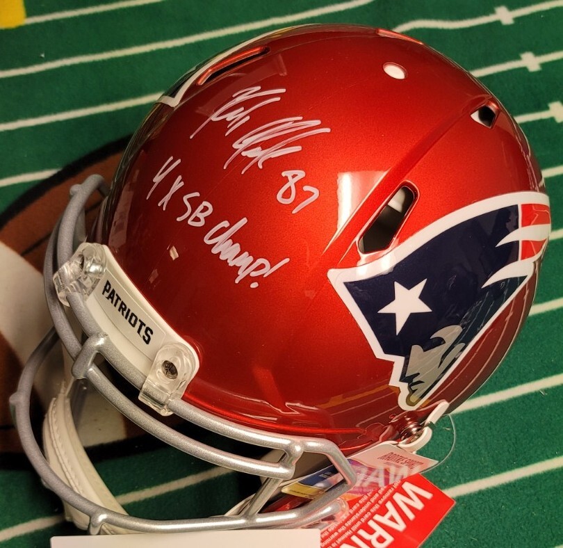 Rob Gronkowski Autographed Signed New England Patriots Flash Authentic Helmet 4X SB CHAMP Inscription Radtke 