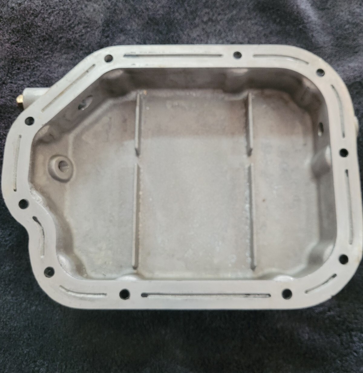 Greddy Cast Aluminum Oil Pan VQ35DE For 2003-2006 Nissan 350Z (Z33)2003-2006 
