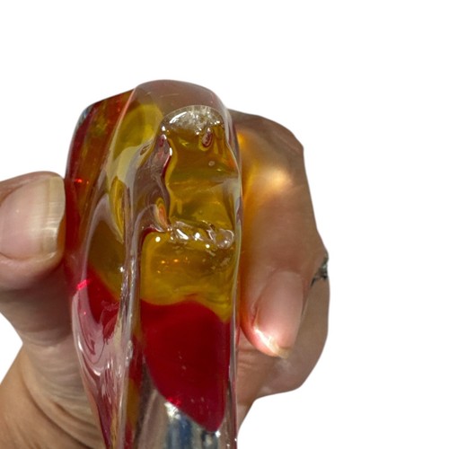 VINTAGE 60's MURANO GLASS FISH Red Yellow Swirl Chip On Lip - Picture 4 of 9