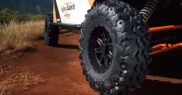 Neumático Maxxis Carnivore 28X10-14 neumático delantero o trasero ATV UTV SXS Foto 3 de 4