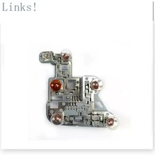 Für Mercedes-Benz W204 C -Klasse hinten links Rückleuchte Lampenträger Fassung